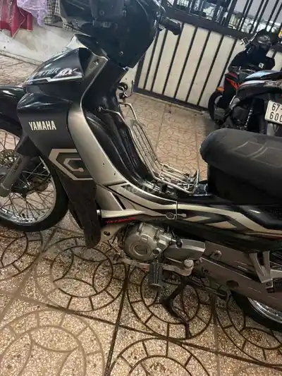 Yamaha Jupiter MX, черный цвет