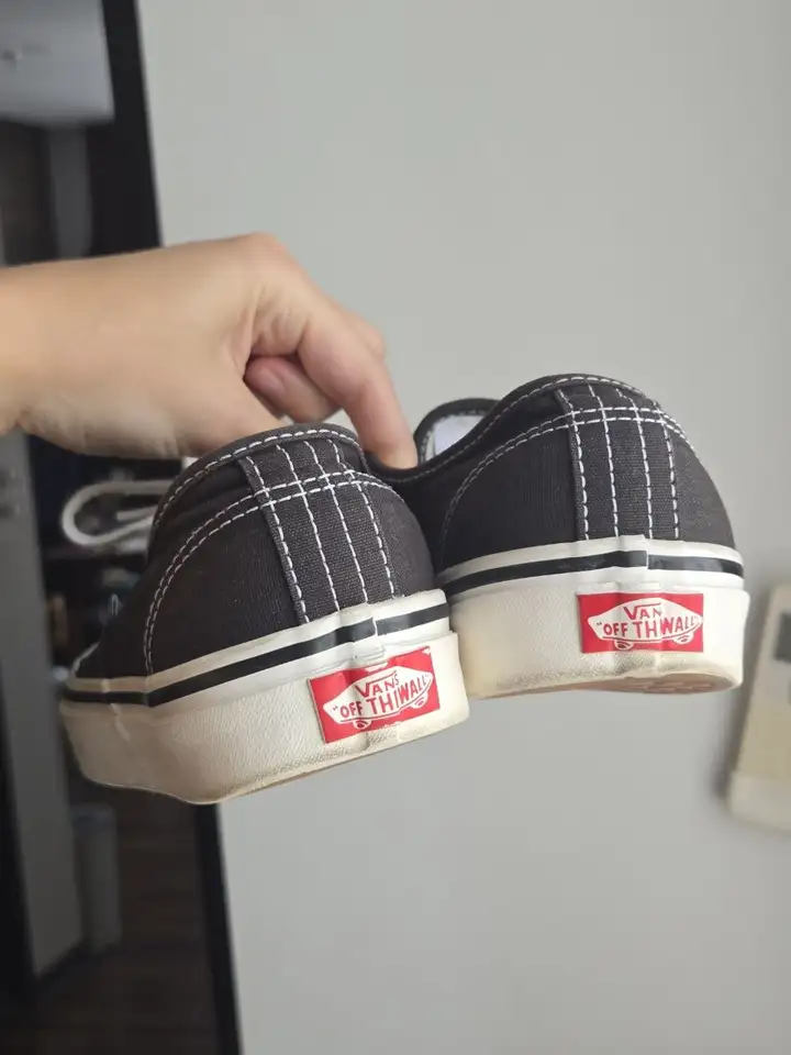 Кеды Vans Style 44 (Authentic)