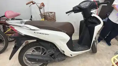Honda Vision 2023 белый 14903 км