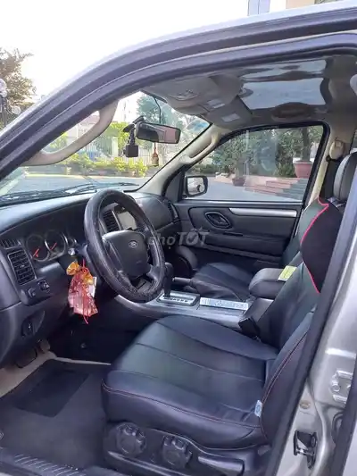 Ford Escape XLS 2011