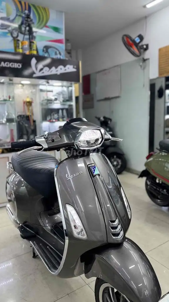 Piaggio Sprint 2021 Серый Ламбо супер