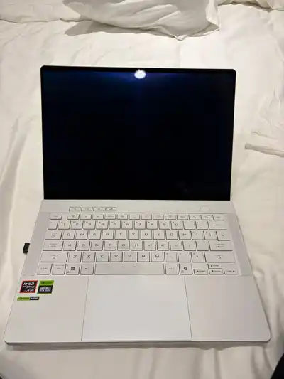 ASUS ROG Zephyrus G14 2025