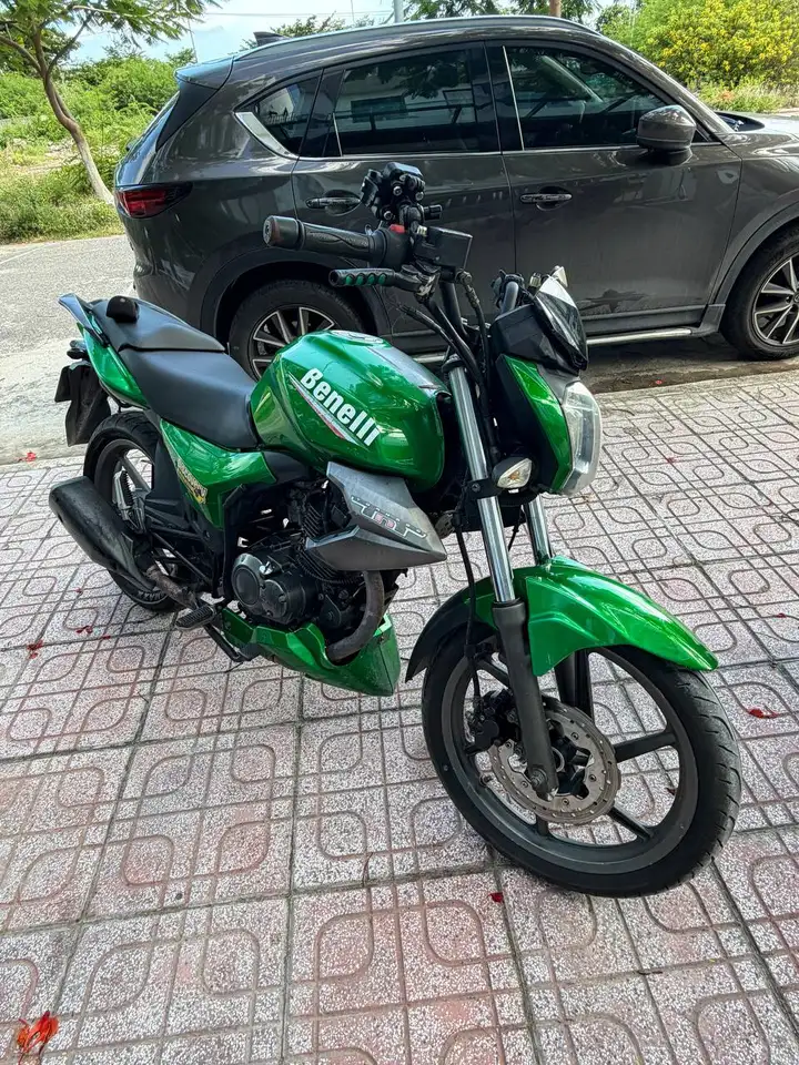 Мотоциклы Benelli TNT 150, Nioshima 50, Yamaha NVX 155/125