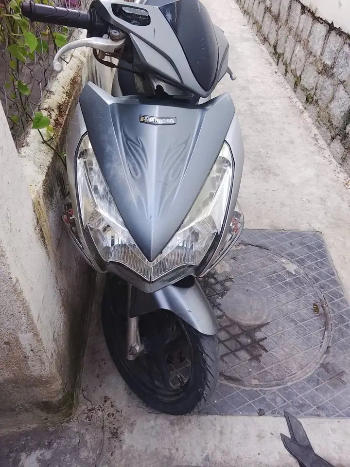 Honda Air Blade 2012