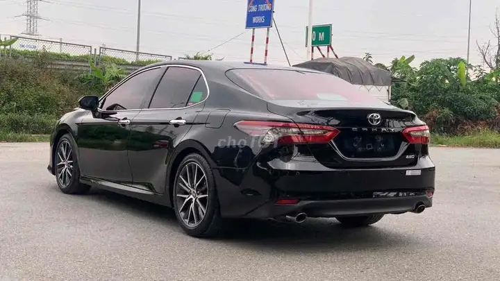 Toyota Camry 2.5Q 2023 60.000 km Черный