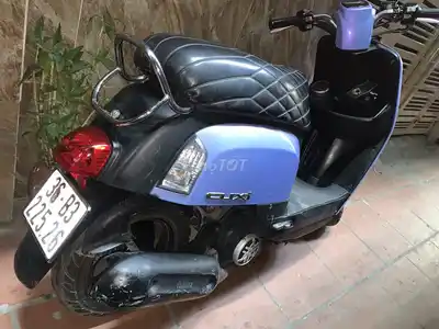 Скутер Yamaha Cuxi фиолетовый