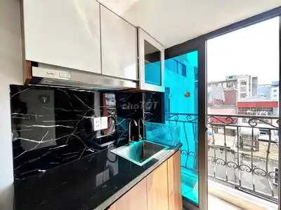 Аренда комнаты со всей мебелью, парковка для авто у двери, 3.5 - 5 млн