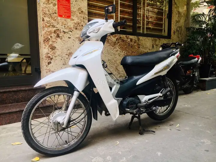 Мотоцикл Detech 50cc белый, механика