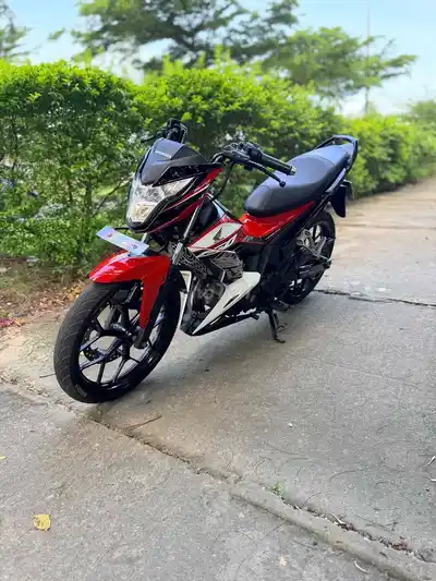 Honda Sonic 2024 Красно-черный