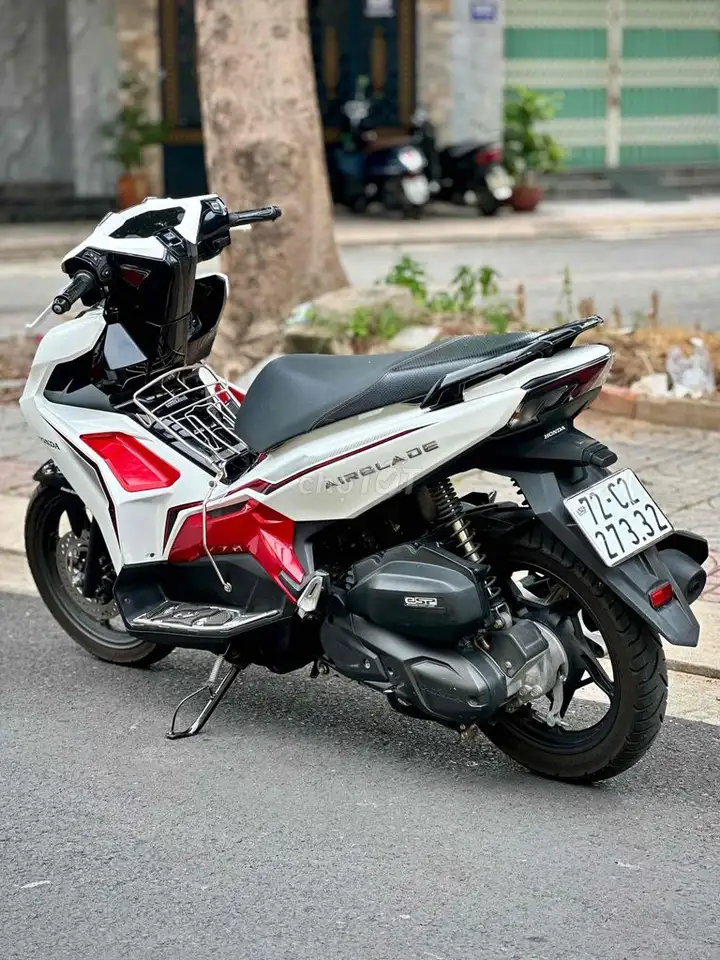 Air Blade 125 2021 Белый / Хозяин