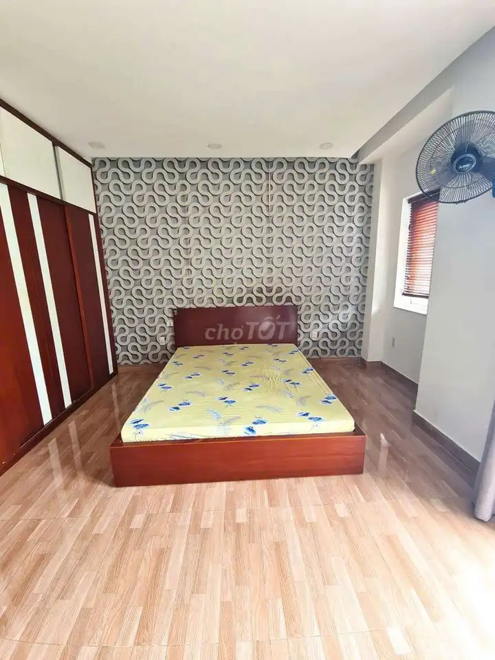 Таунхаус Mega Village Khang Điền, 75м2, 3 сп., 3 сан., Фу Хью, Район 9