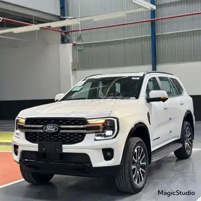 Ford Everest Platinum 2.0L 4x2 AT 2026