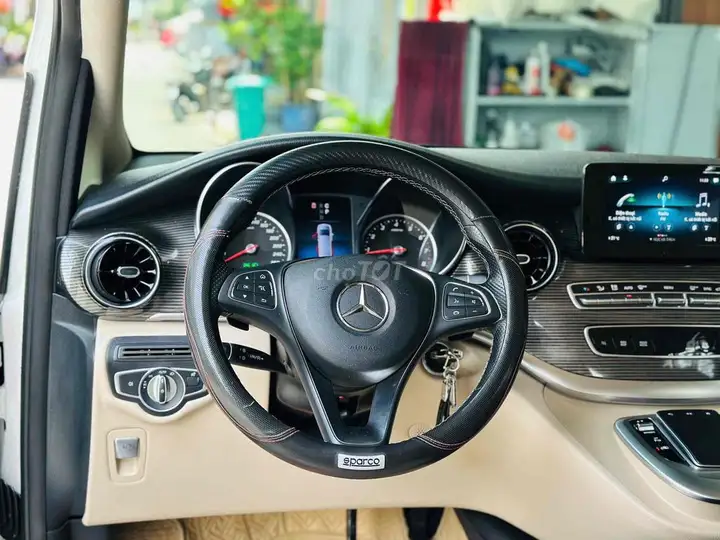 Mercedes V250 Luxury Maybach 2021