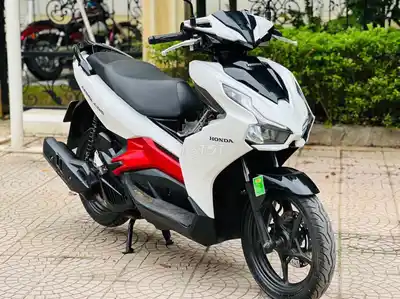 Honda Airblade 125 2023 белый