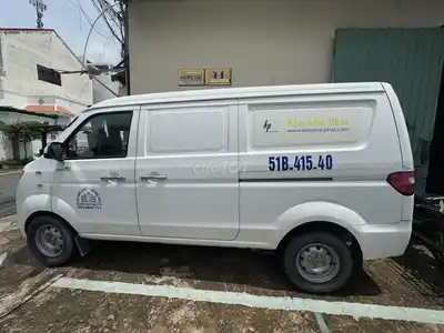 Продается 2 белых фургона DONGBEN SRM 2021
