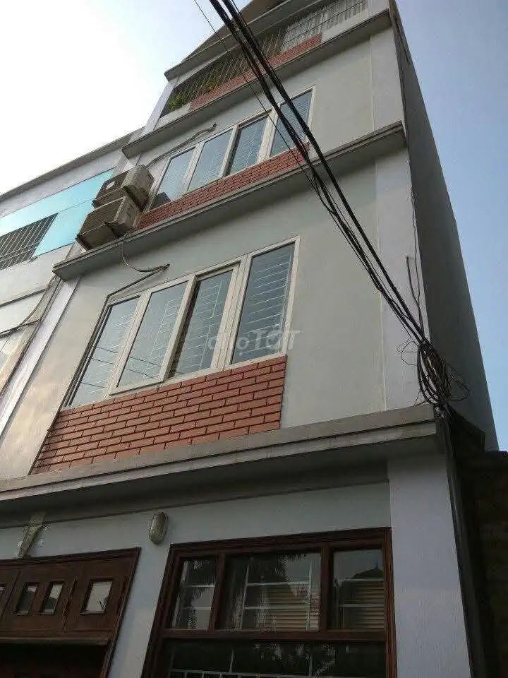 Аренда дома в Бат Кхоэй, парковка для авто, полная меблировка