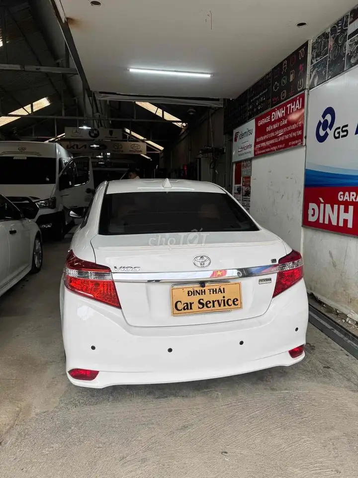 Toyota Vios 2017 механика белый 106 669 км