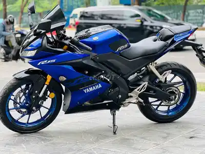Yamaha R15 v3 Сине-черный оригинал номер 29