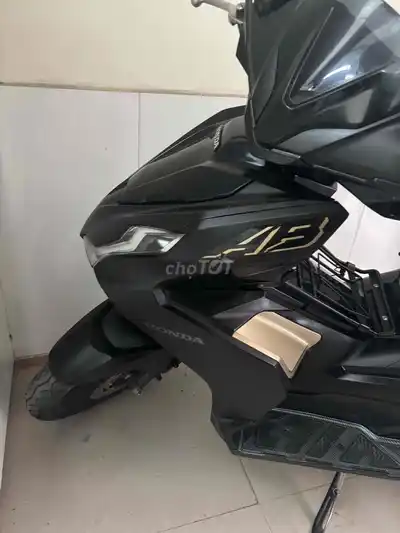 Honda Airblade 125 Black Edition 2023 Черный 28264 км