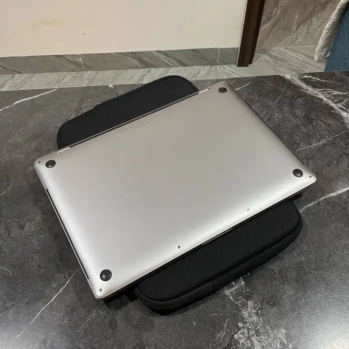 Macbook Pro 16 2019 (intel i7) на запчасти