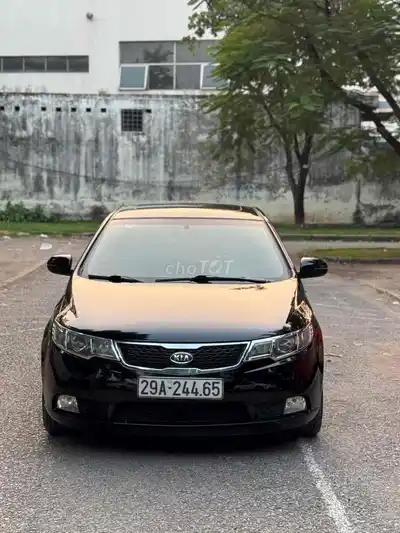 Kia Cerato 2011 160000 км черный