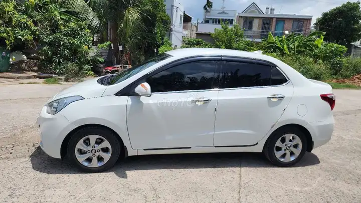 Hyundai Grand i10 2019, АКПП, белый, 5 мест