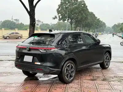 Honda HR-V G 2025 9000 км черный