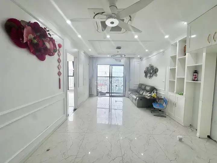 Квартира в ЖК Le Jardin, 3 спальни, 83 кв.м