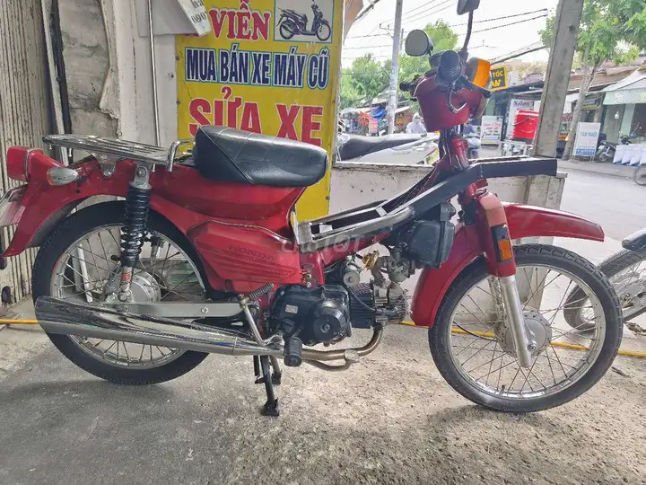 Honda Cub 50сс тюнинг до 100сс Япония с электростартером номера Хошимина для перевозки