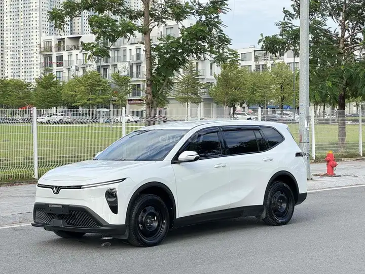 Limo Green 2026, состояние нового, пробег 18.000 км, отличное состояние