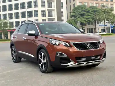 Peugeot 3008 Allure 1.6 AT 2020 коричнево-оранжевый