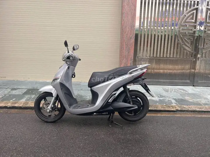 VinFast Feliz S 2024 Сребристый 70.000 км
