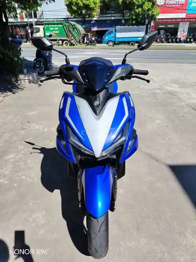 YAMAHA NVX 155CC синий, б/у
