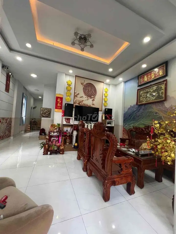 Дом 4 этажа, 2 фасада, переулок 7м, Во Thi Phai, район 12