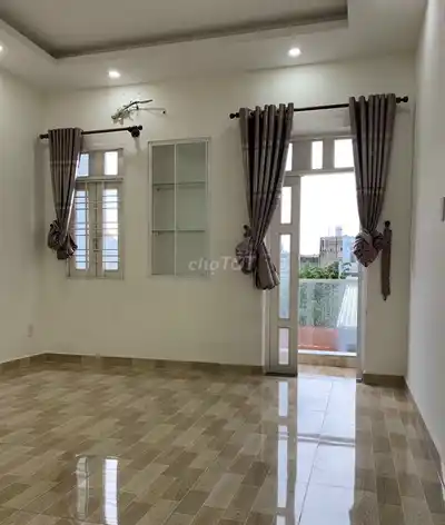 Аренда дома с заездом для грузовичка, 251/6B Le Quang Dinh, округ 7, Биньтхань