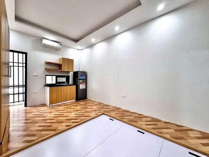Сдается комната 4.6 трлн, Линь Нам, Хоанг Май, Ханой