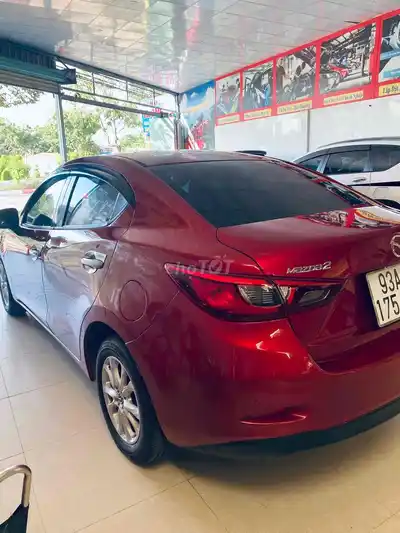 Mazda 2 2019 автомат, красный
