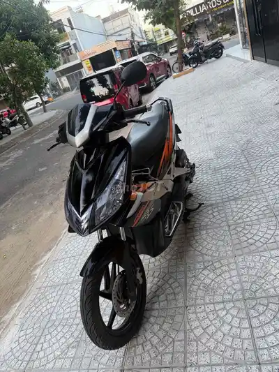 Honda Air Blade 2010 черный оранжевый
