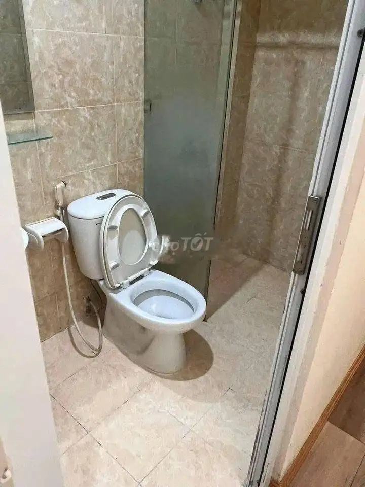 Аренда дома 50 м², 5 этажей, Кау Гы, Ханой