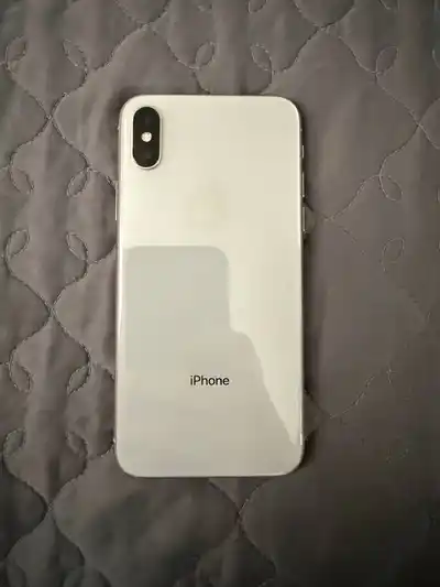 iPhone X 64 ГБ