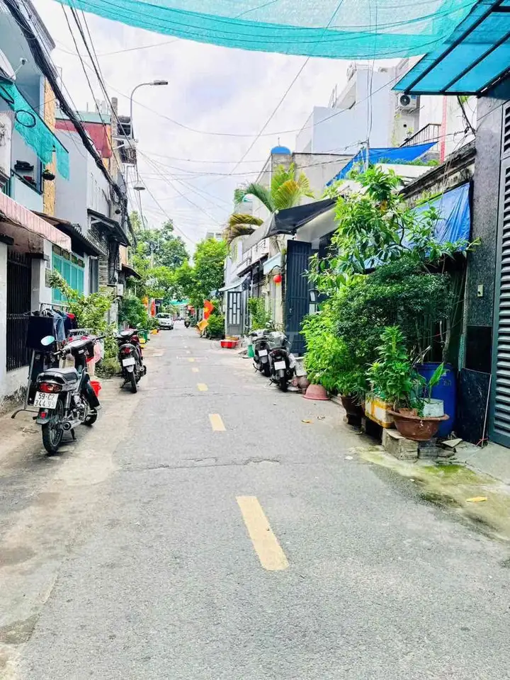 СРОЧНО: 1/ ул. Ле Ван Куой (4x12) 3 этажа