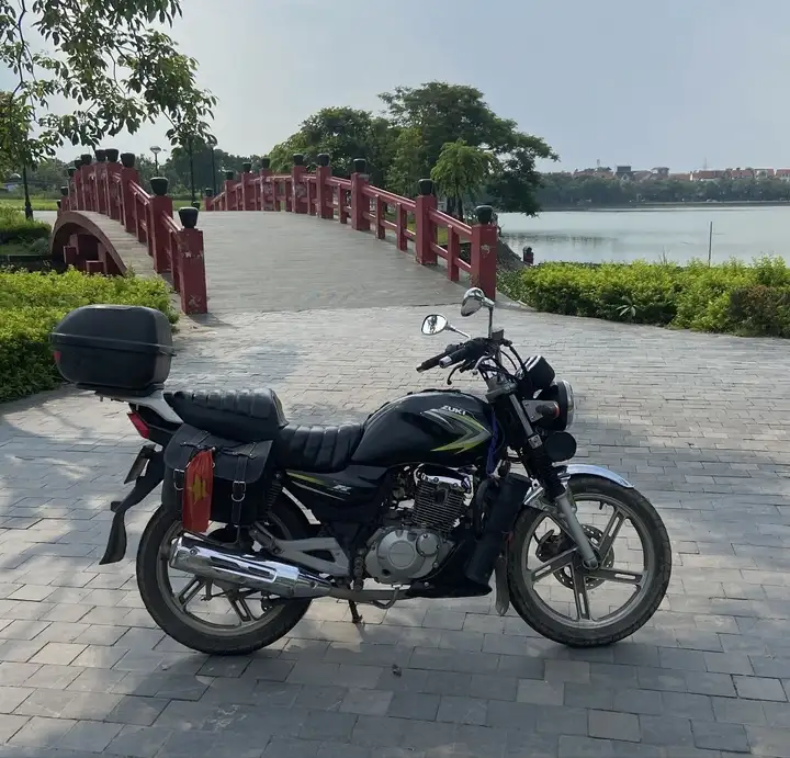 Suzuki Thunder 150 FI