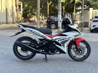 Yamaha Exciter 2018 белый красно-черный Вьетнам