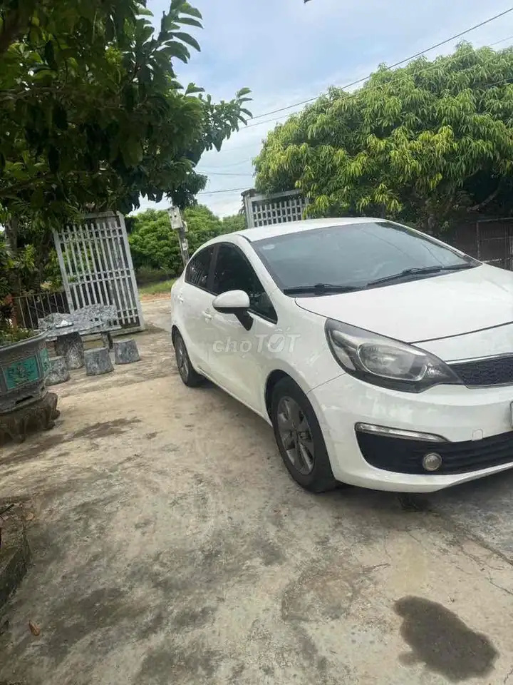 Kia Rio 2014, белый