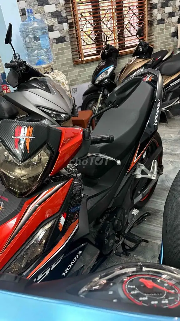 Honda Winner V1 2018 с номерами Хошимина, отличное состояние, мощный мотор