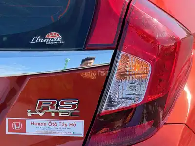 Honda JAZZ RS 2019 красный 50000 км