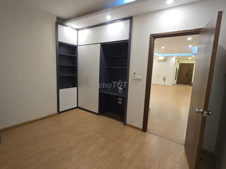 3-комн. квартира, 117,9м², ЖК Gelexia 885 Tam Trinh