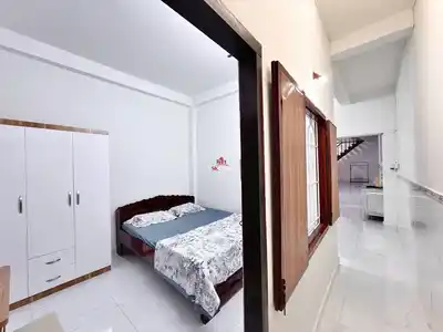 Аренда 2-го этажа дома на Dương Hiến Quyền, 120 м², 2 спальни