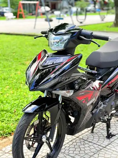 Yamaha Exciter 150 2016 черно-красный