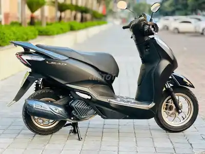 Honda Lead 125 2026 светодиодные фары черный матовый как новый
